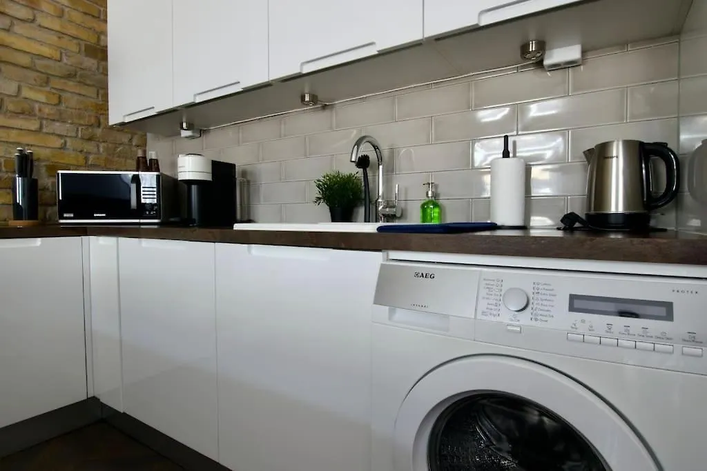 Premium Apartment By Hi5- Anker Apartment 부다페스트 헝가리
